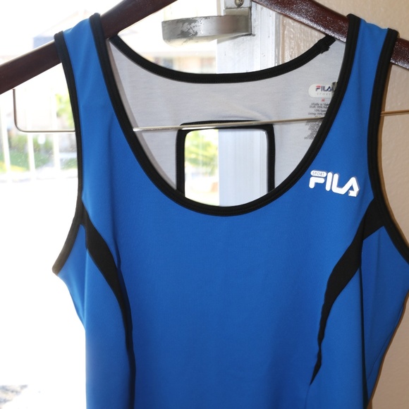 FILA Work Out Top - Picture 1 of 3